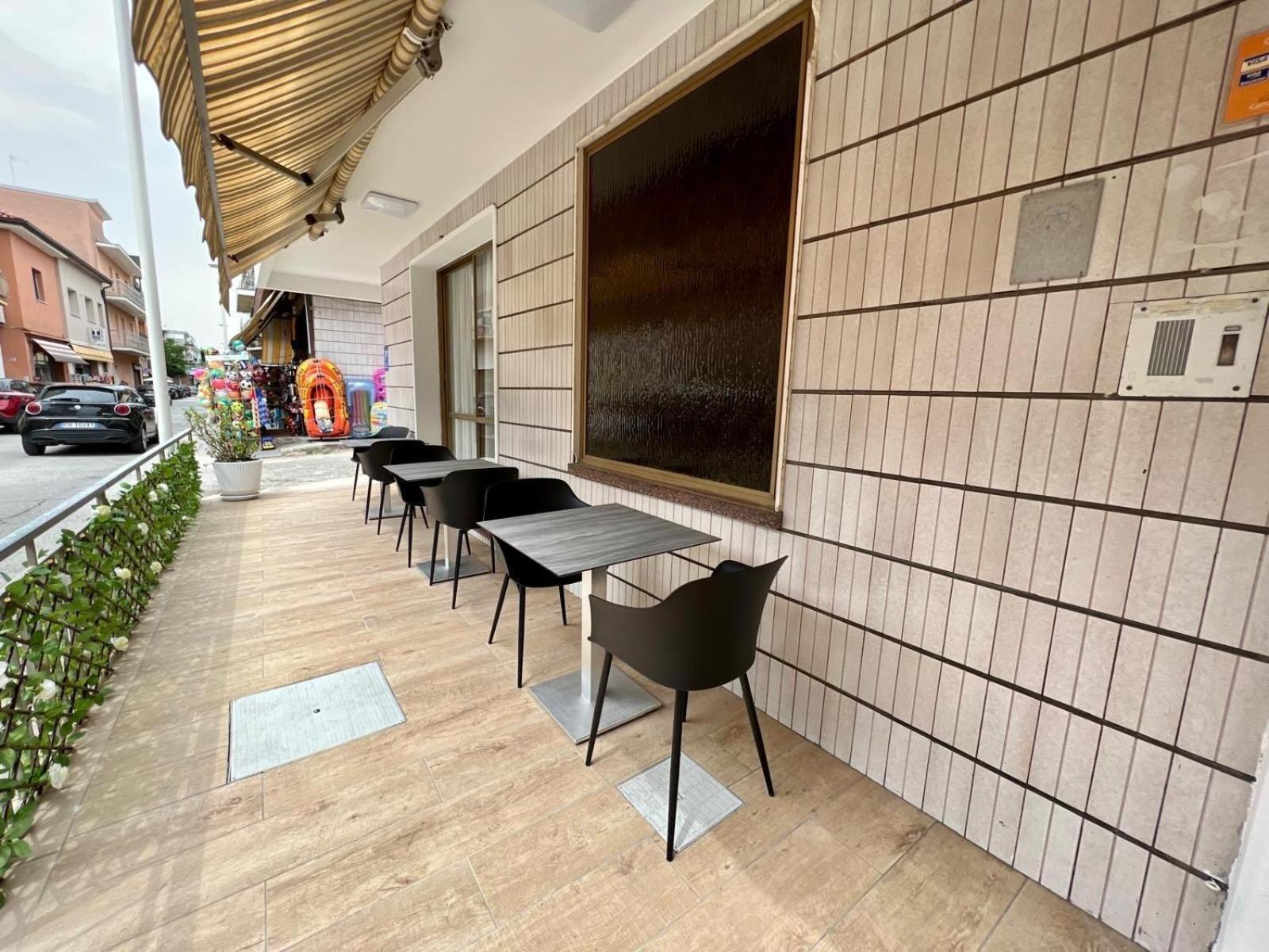 Hotel Villa Dei Fiori Bellaria-Igea Marina Exterior foto